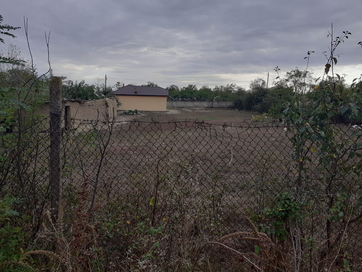 Teren agricol - intravilan in suprafata de 1000 MP 1