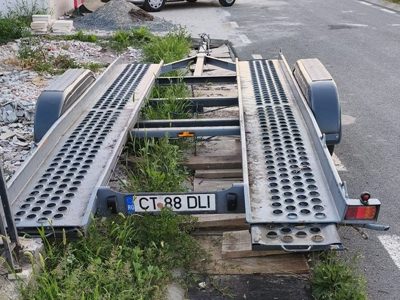 Remorca alte marca TECHAU culoare GRI