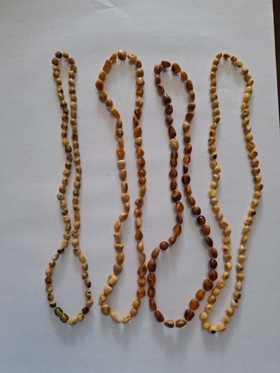Sirag chihlimbar slefuit Lot 169