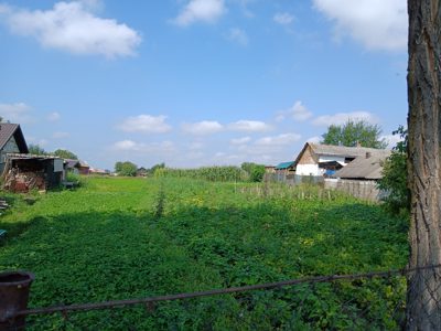Arabil - intravilan in suprafata de 911 MP