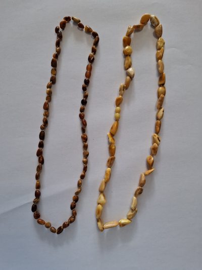 Sirag chihlimbar slefuit Lot 189