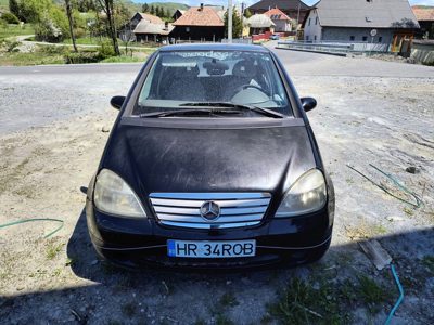Autoturism marca Mercedes-Benz model Clasa A 160, culoare Negru