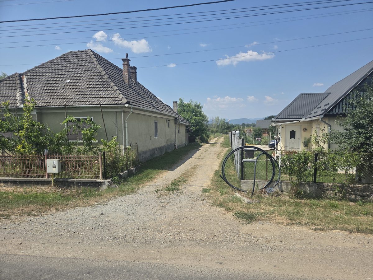 Cota de 2/5 din teren intravilan in suprafata de 539 MP 1