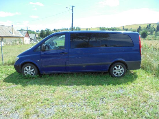 Microbus marca MERCEDES-BENZ VITO model 109CDI 639 ZK1HL culoare ALBASTRU 1