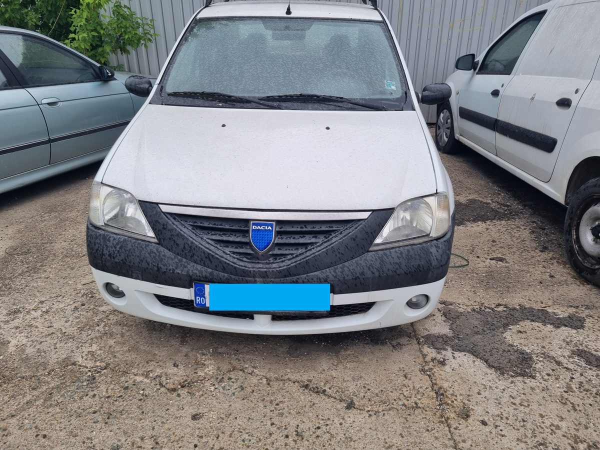 DACIA LOGAN 1