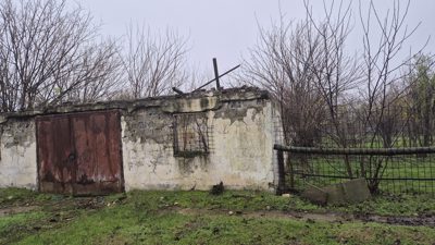 Teren in suprafata de 300000 mp + constructii situate in com. Izvoarele, sat Chiriacu, jud. Giurgiu
