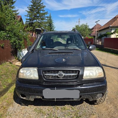 Autoutilitară marca SUZUKI model GRAND VITARA culoare Negru