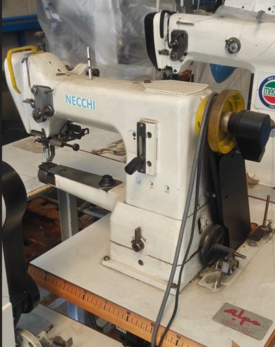 Masina de cusut NECCHI cu brat. - 256