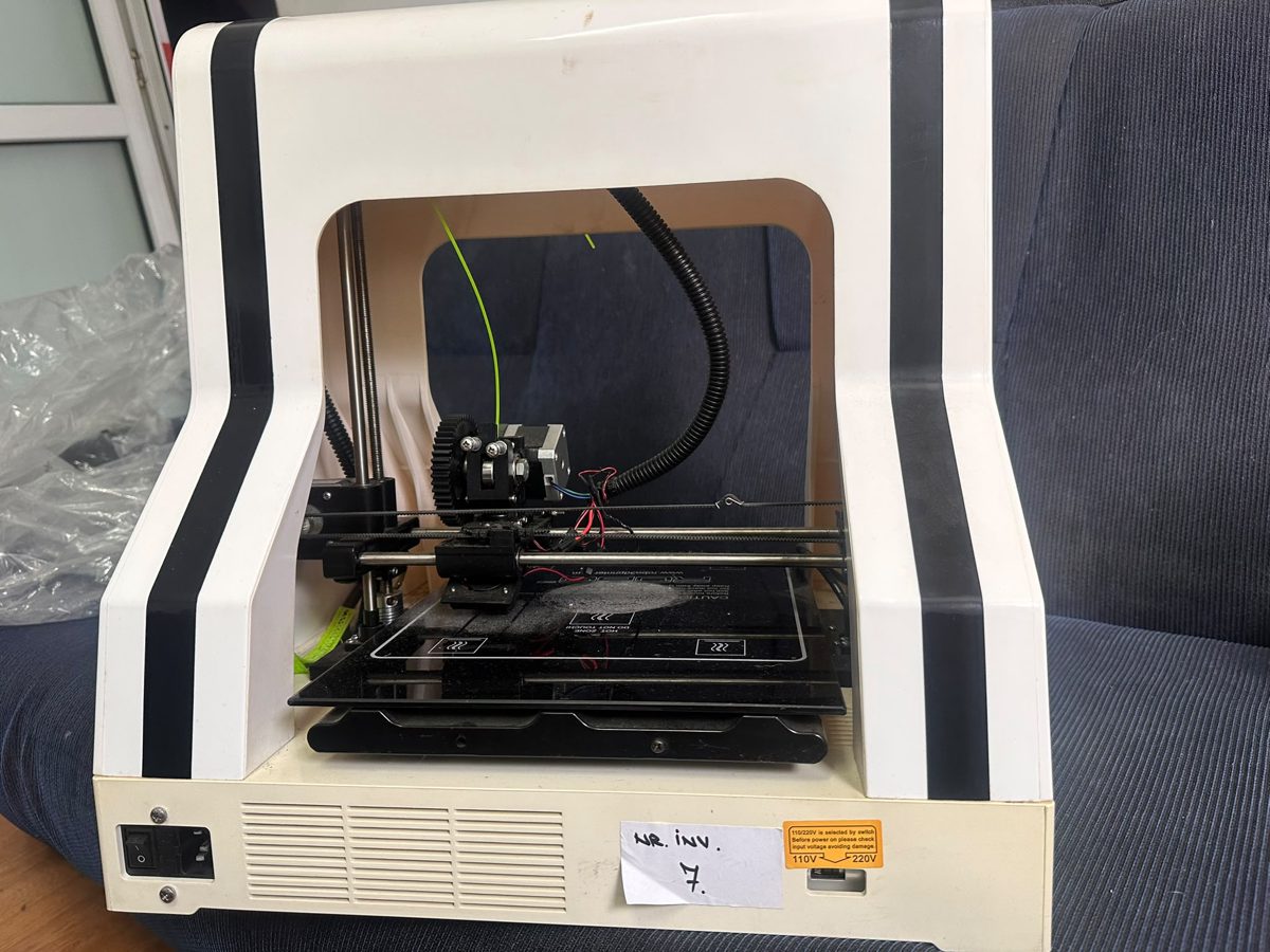 IMPRIMANTA ROBO 3D 1