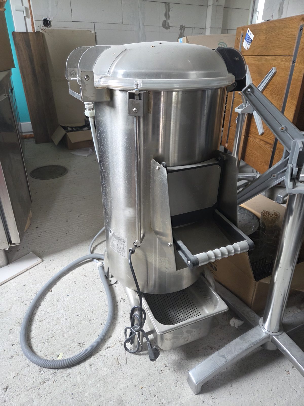 MPRO GPP1018 – Mașină curaţat cartofi 18 kg 1