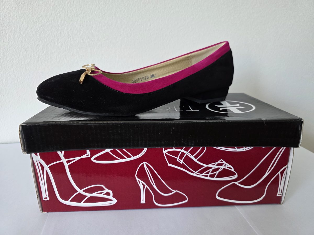 PANTOFI 1