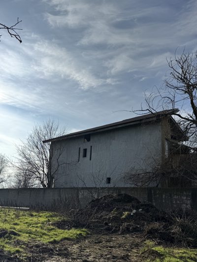Teren construibil - curti constructii