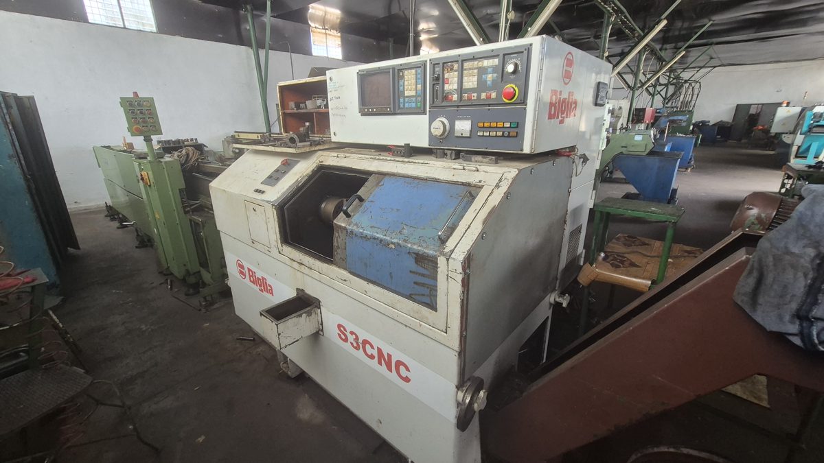 STRUNG BIGLIA 111 53 TIP TS560/37 CU ÎNCĂRCĂTOR DIN BARĂ 1