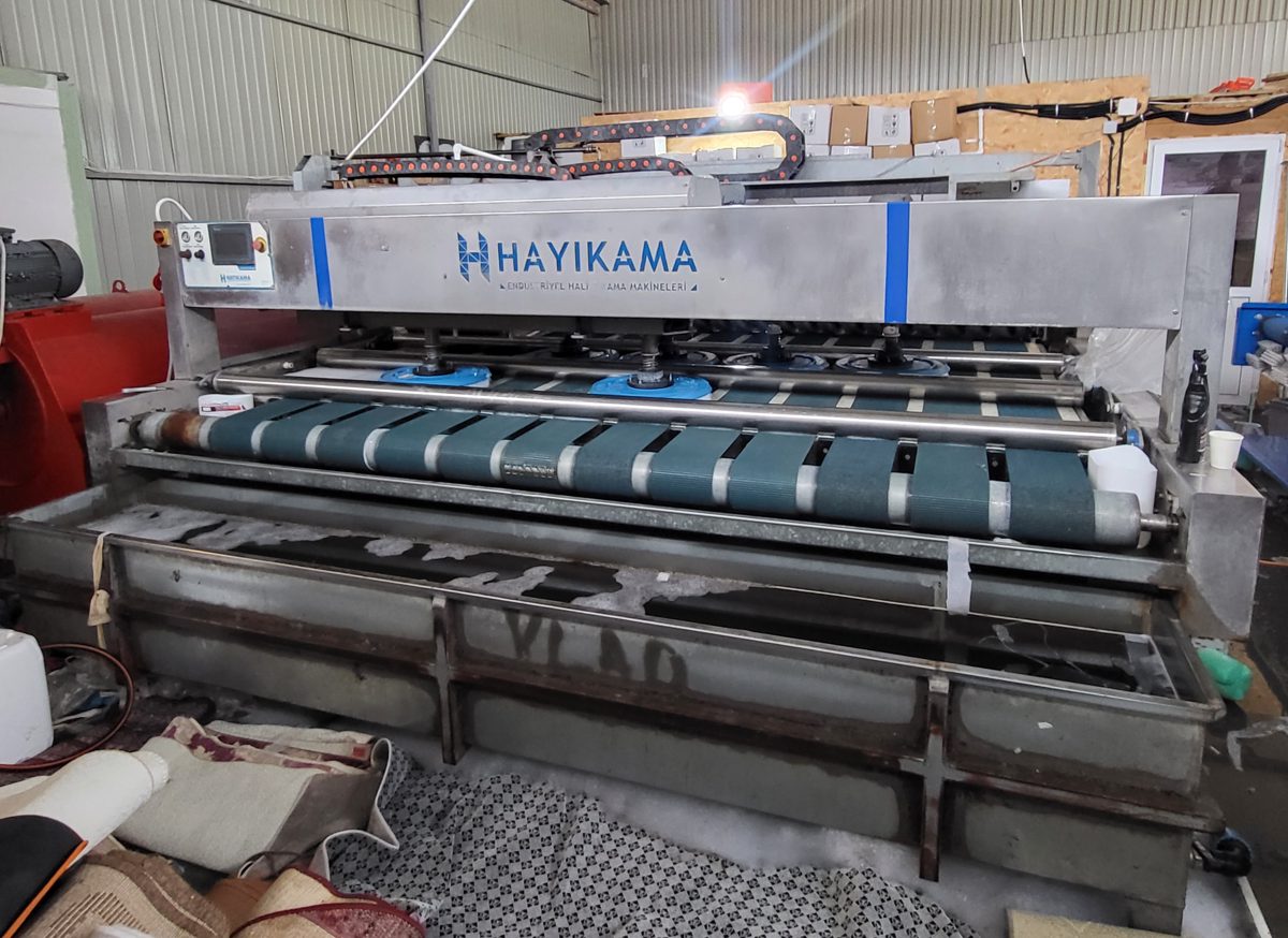 MASINA AUTOMATA DE SPALAT COVOARE HAYIKAMA HYM 338-F 1