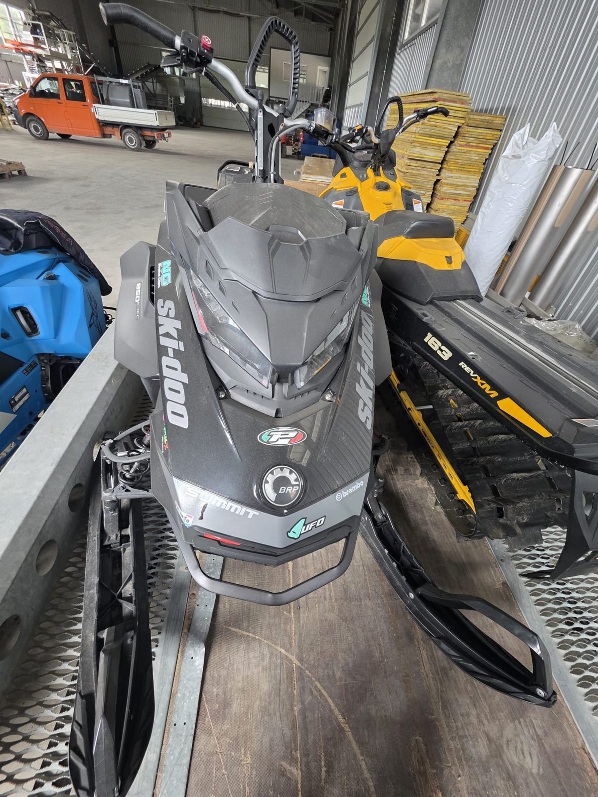 Snowmobil BOMBARDIER ,an de fabricatie 2019,model SKI-DOO-850, nr. identificare 2BPSTMK79KV000144. 1