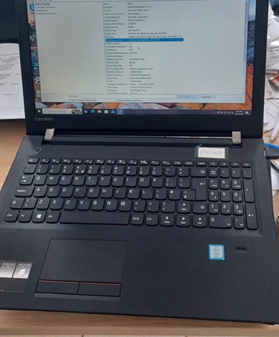 Laptop marca LENOVO V510-15IKB