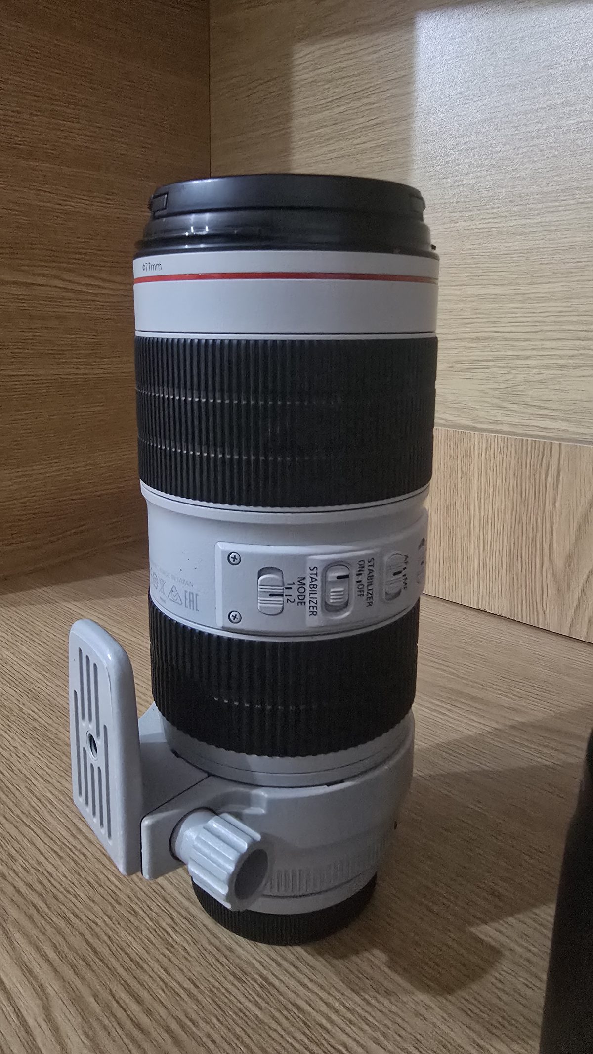 lentila Canon 70-200 mm F/2 1