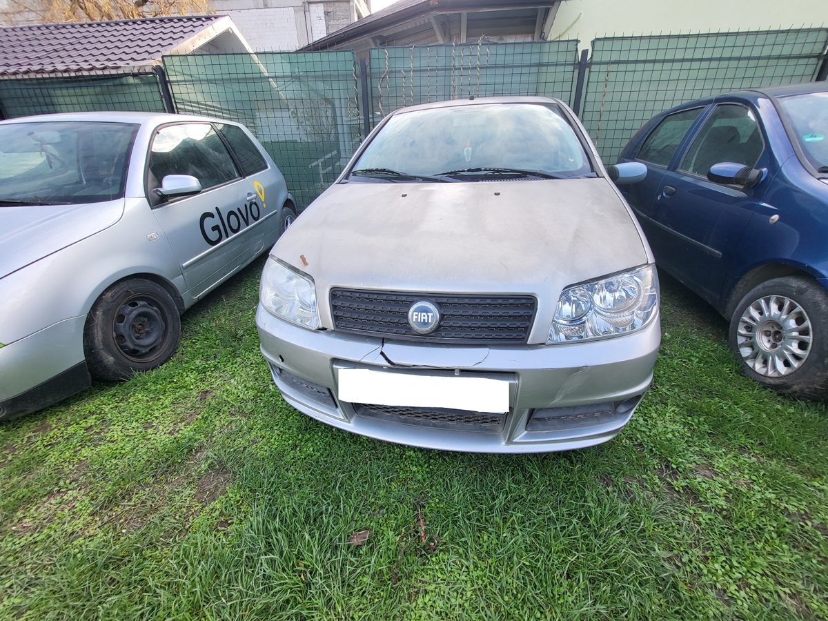 Autoturism marca FIAT model PUNTO 1.41 16V 1