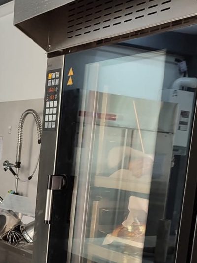 CUPTOR PATISERIE CU HOTA INCORPORATA MIWE CUBE AIR