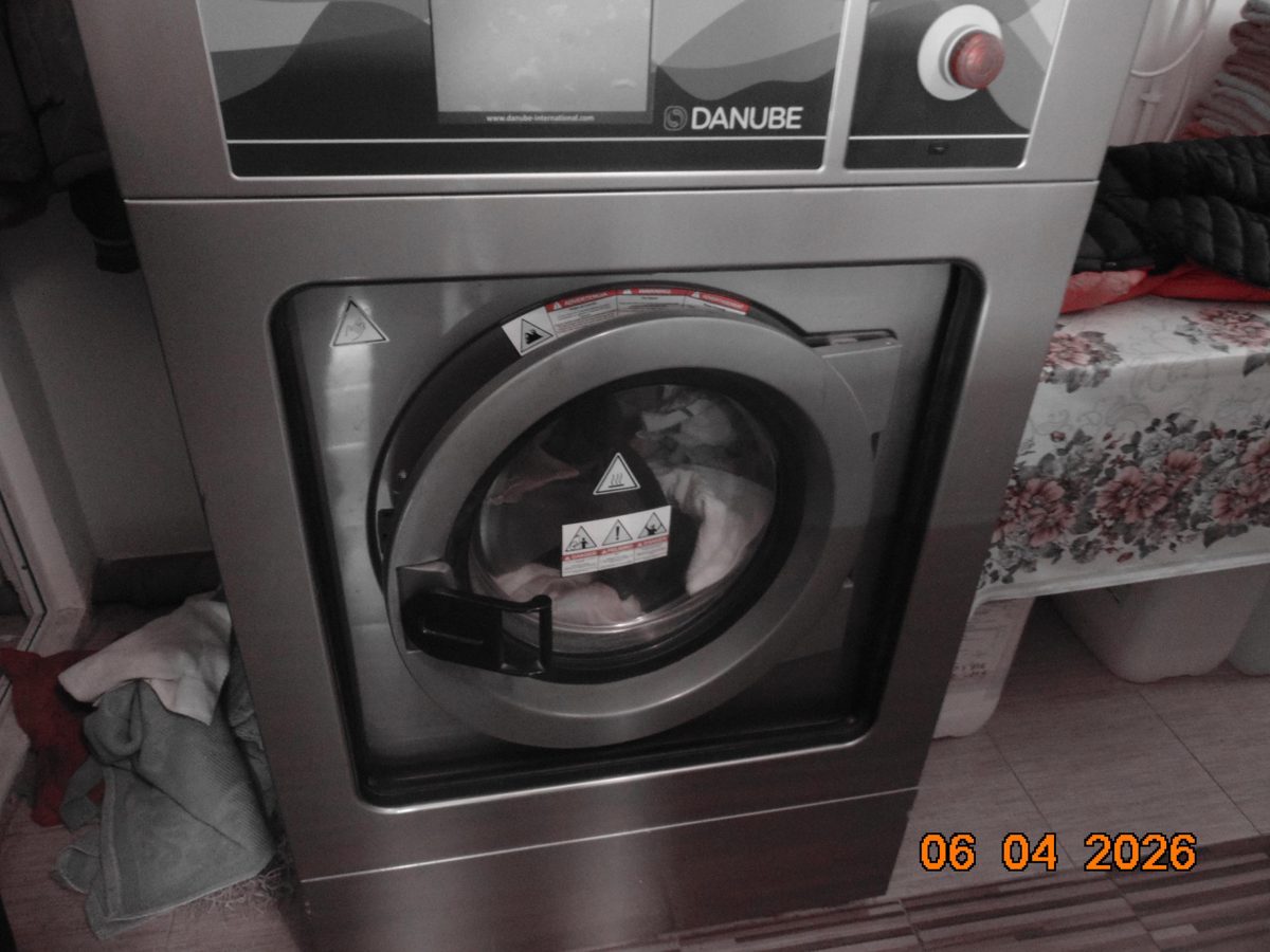 MASINA DE SPALAT RUFE EXTRACTIE RIDICATA 14 KG WED14ET2 1