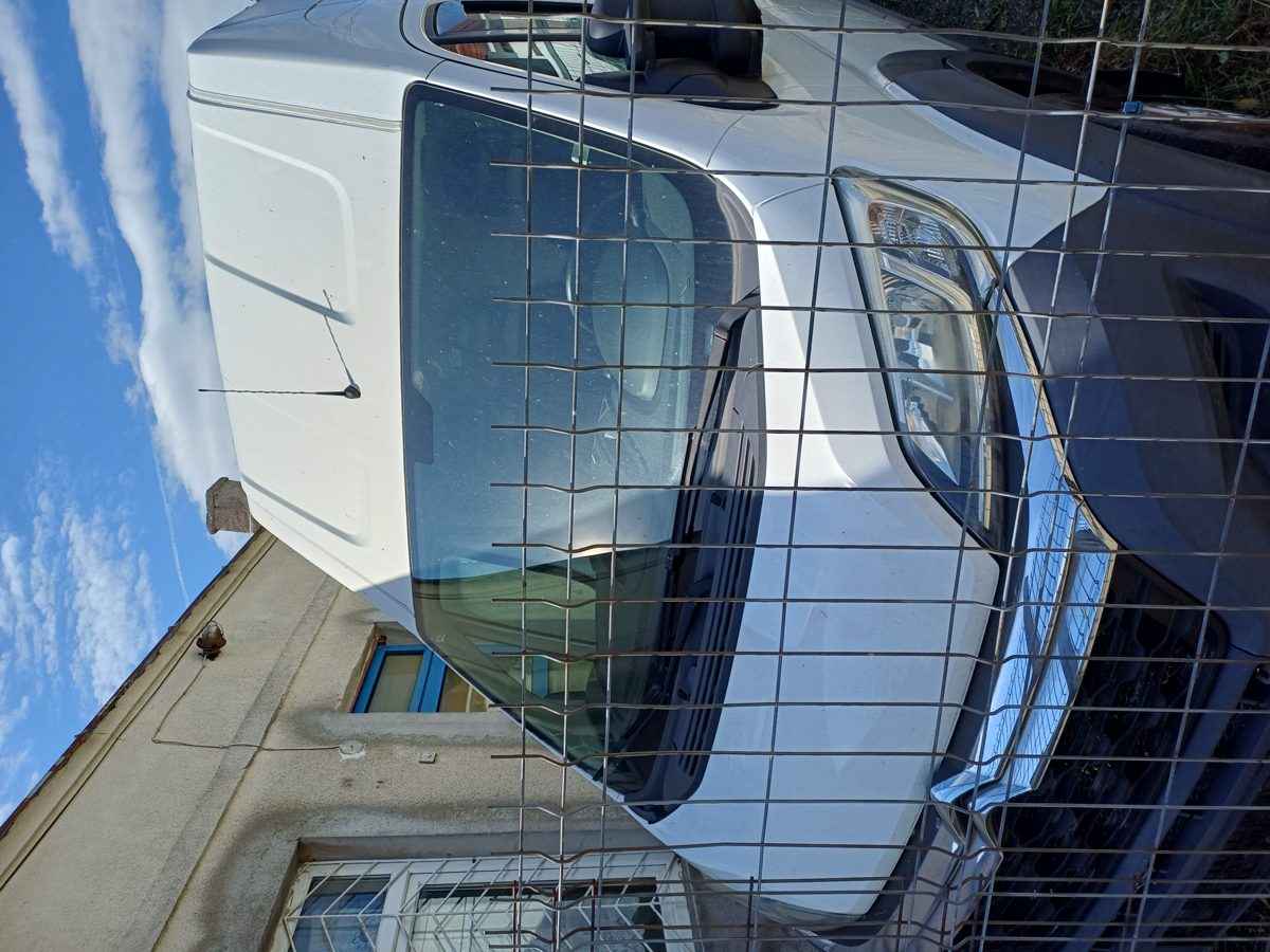 Autoutilitara marca CITROEN JUMPER Y LYL DTMFC culoare Alb 1