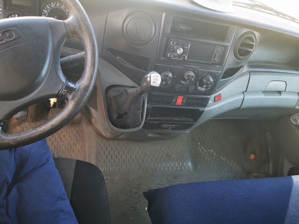 Miniatură 9