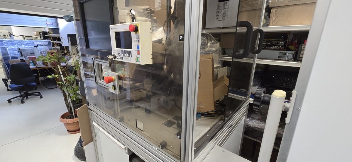 Robot masurat piese 1