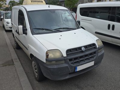 Autoturism marca Fiat model Doblo Cargo