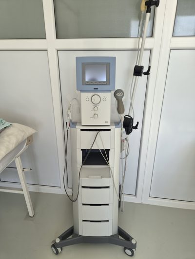 APARAT DE TERAPIE COMBINATA CU 2 CANALE BTL 5825 SL