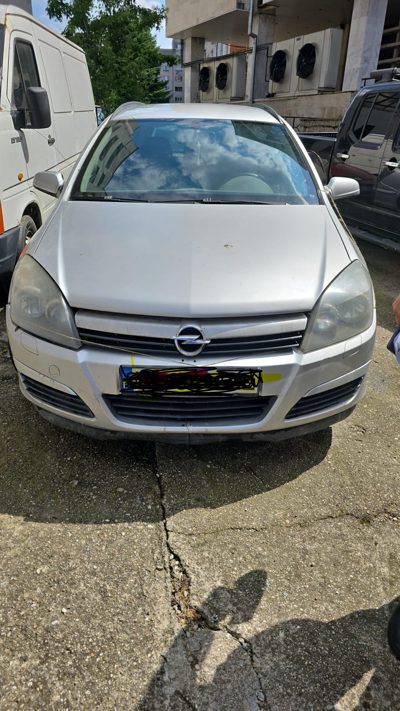 Autoturism marca Opel model Astra Station Wagon A-H/SW FD11