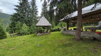 Teren partial intravilan situat in Jina, zona Valea Frumoasei - lacul Oaşa, jud. Sibiu