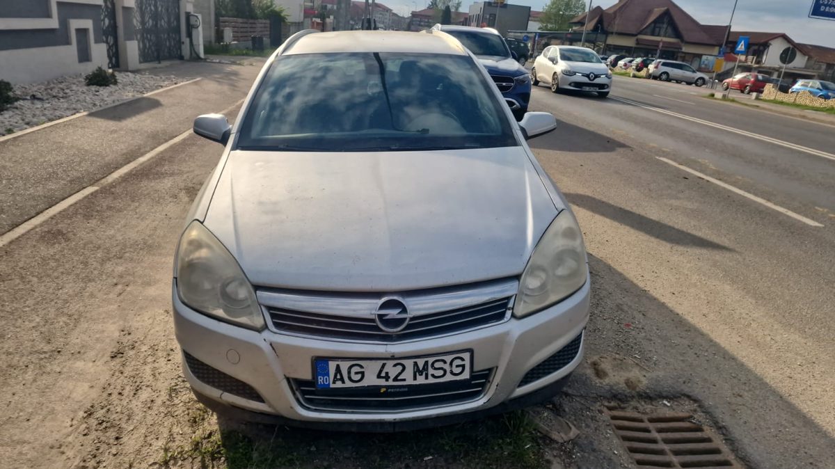 Autoturism marca OPEL ASTRA STATION WAGON culoare GRI 1