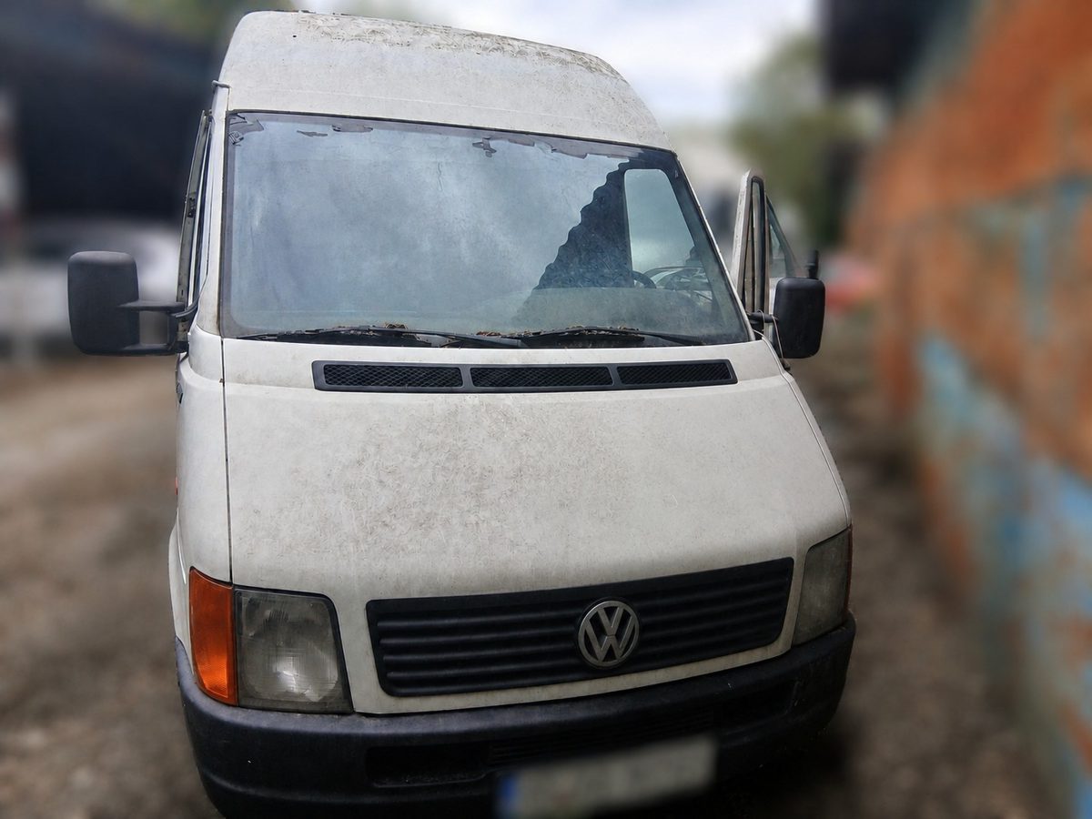 Autoutilitara marca VOLKSWAGEN LT28 1