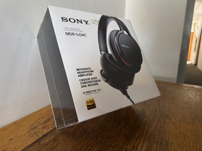 Căști audio marca Sony