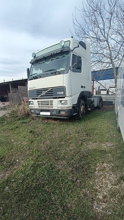 Autoutilitara N3 marca VOLVO model FH 42TB//FH12-420