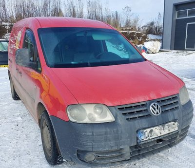 marca VOLKSWAGEN model CADDY MAXI culoare ROSU