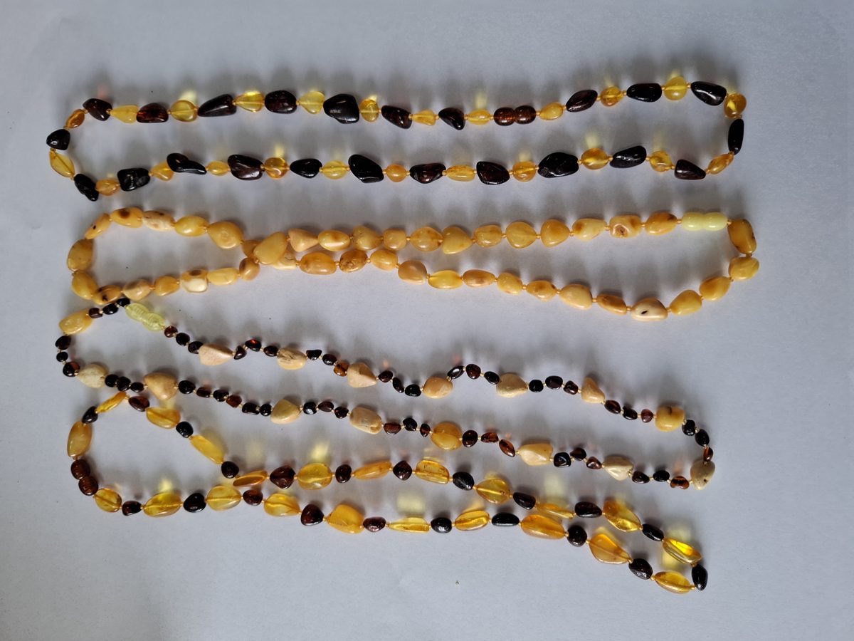 Șirag chihlimbar șlefuit Lot 111 1