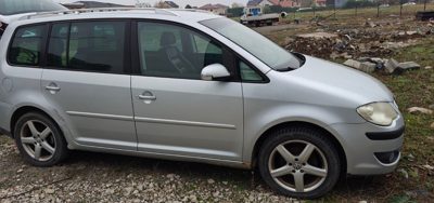 Autoturism marca Volkswagen model Touran