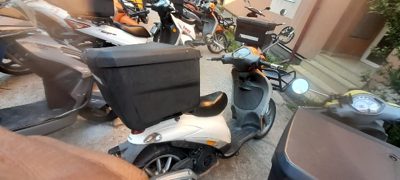 Scuter marca PIAGGIO LIBERTY CORPORATE MA6 01 1