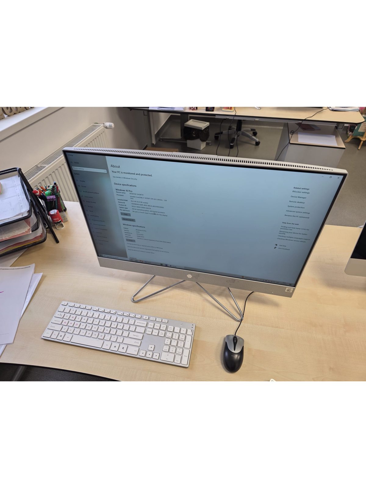 Sistem PC all-in-one  HP27, seria 00331-10000-00001-AA374, procesor Intel Core i7-10700T 1