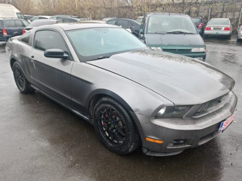autoturism FORD MUSTANG nr. SM071468,cupeu cu 2 portiere 1