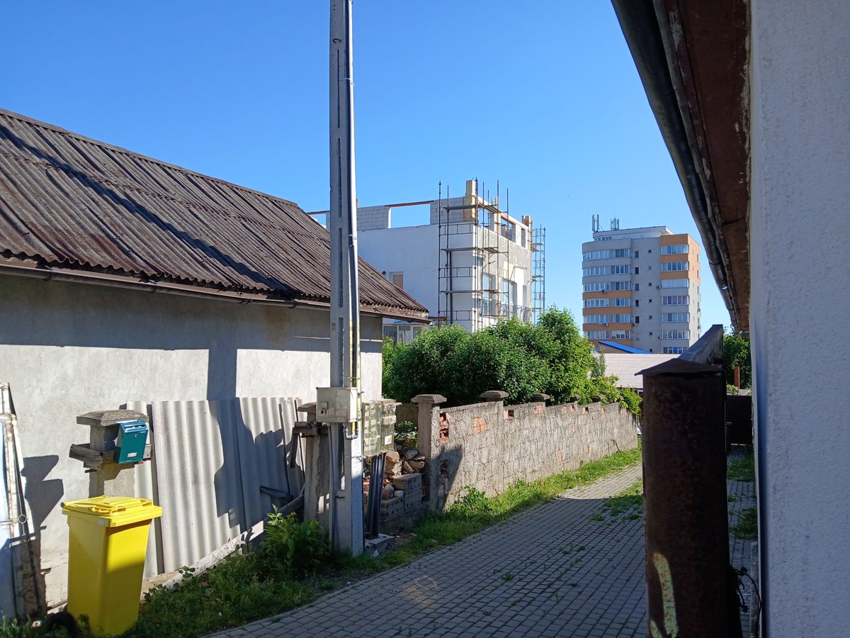 Miniatură 2