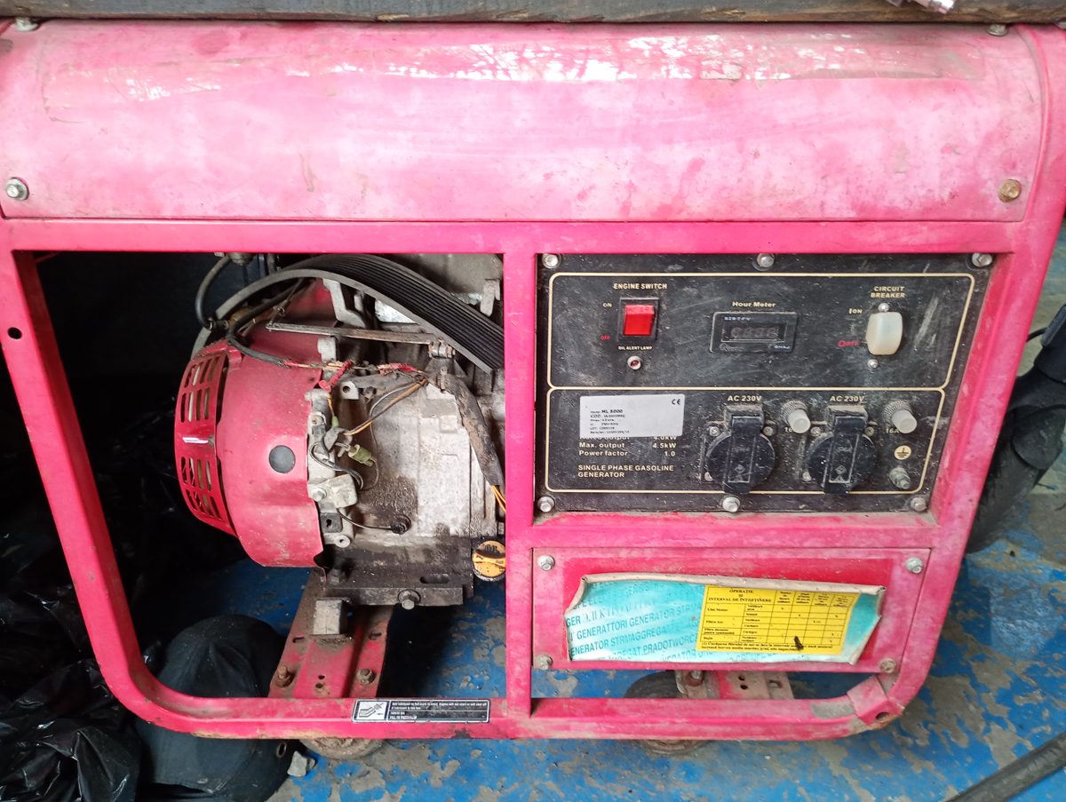 GENERATOR CURENT 1