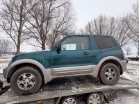 MITSUBISHI PAJERO