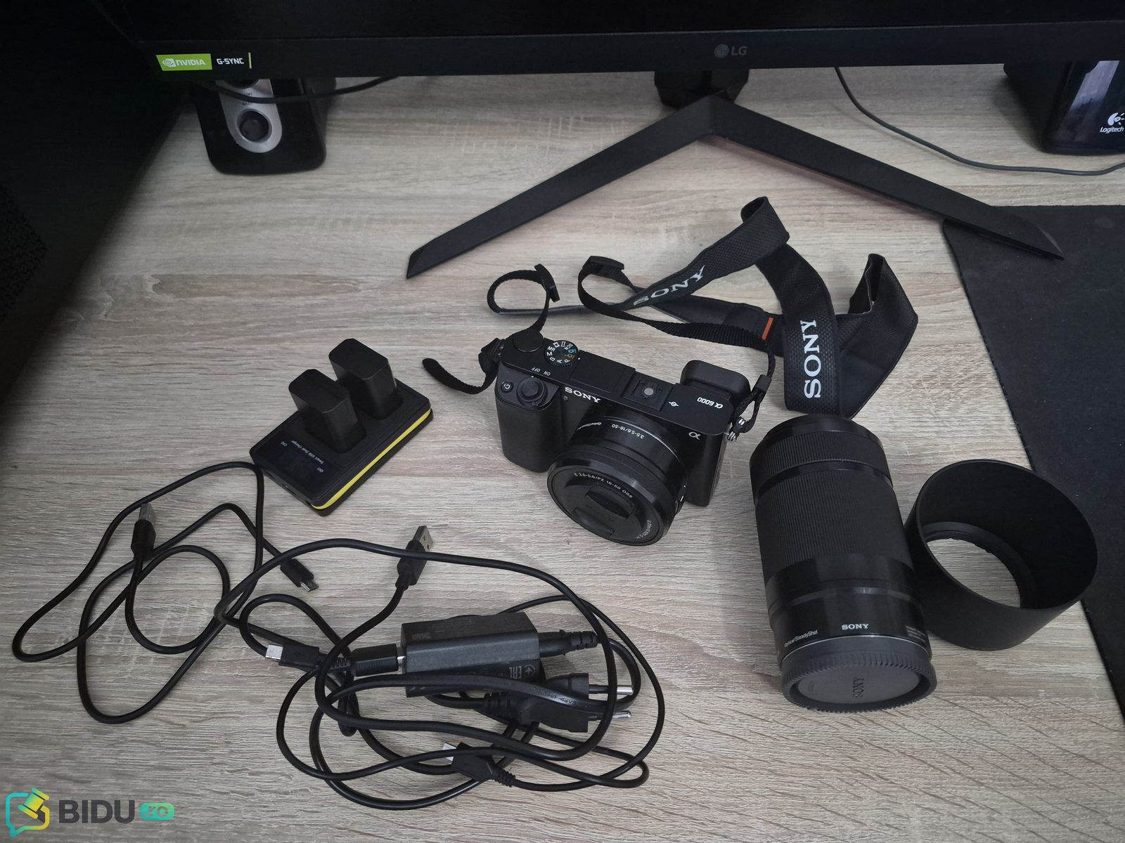 Pachet promo Sony Alpha A6000 L Mirrorless